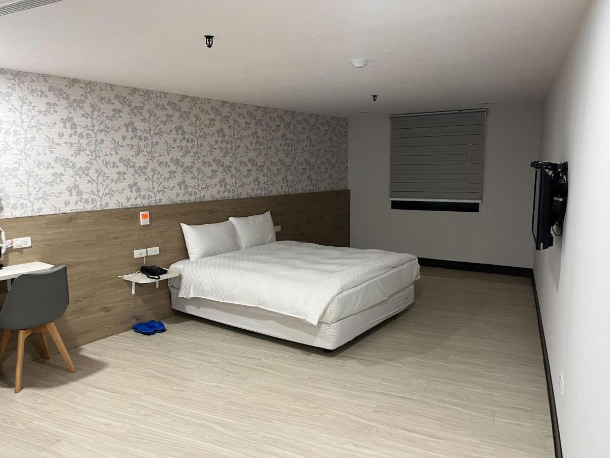 Lan Yin Tie Dao Hotel Тайнань Екстер'єр фото