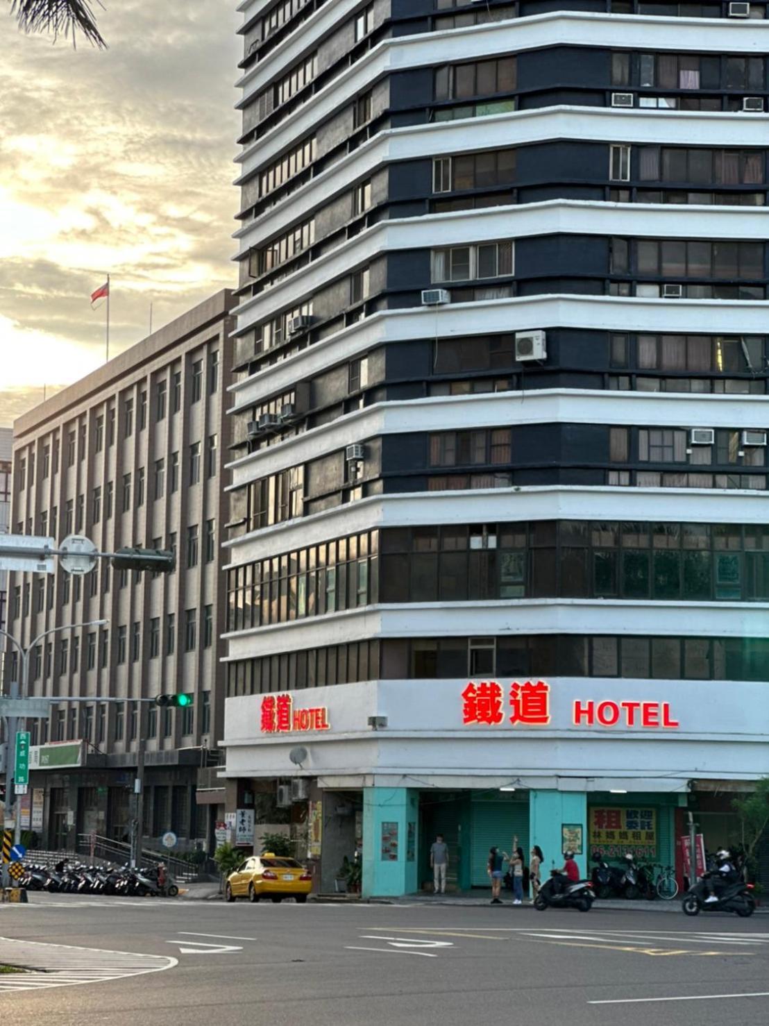 Lan Yin Tie Dao Hotel Тайнань Екстер'єр фото
