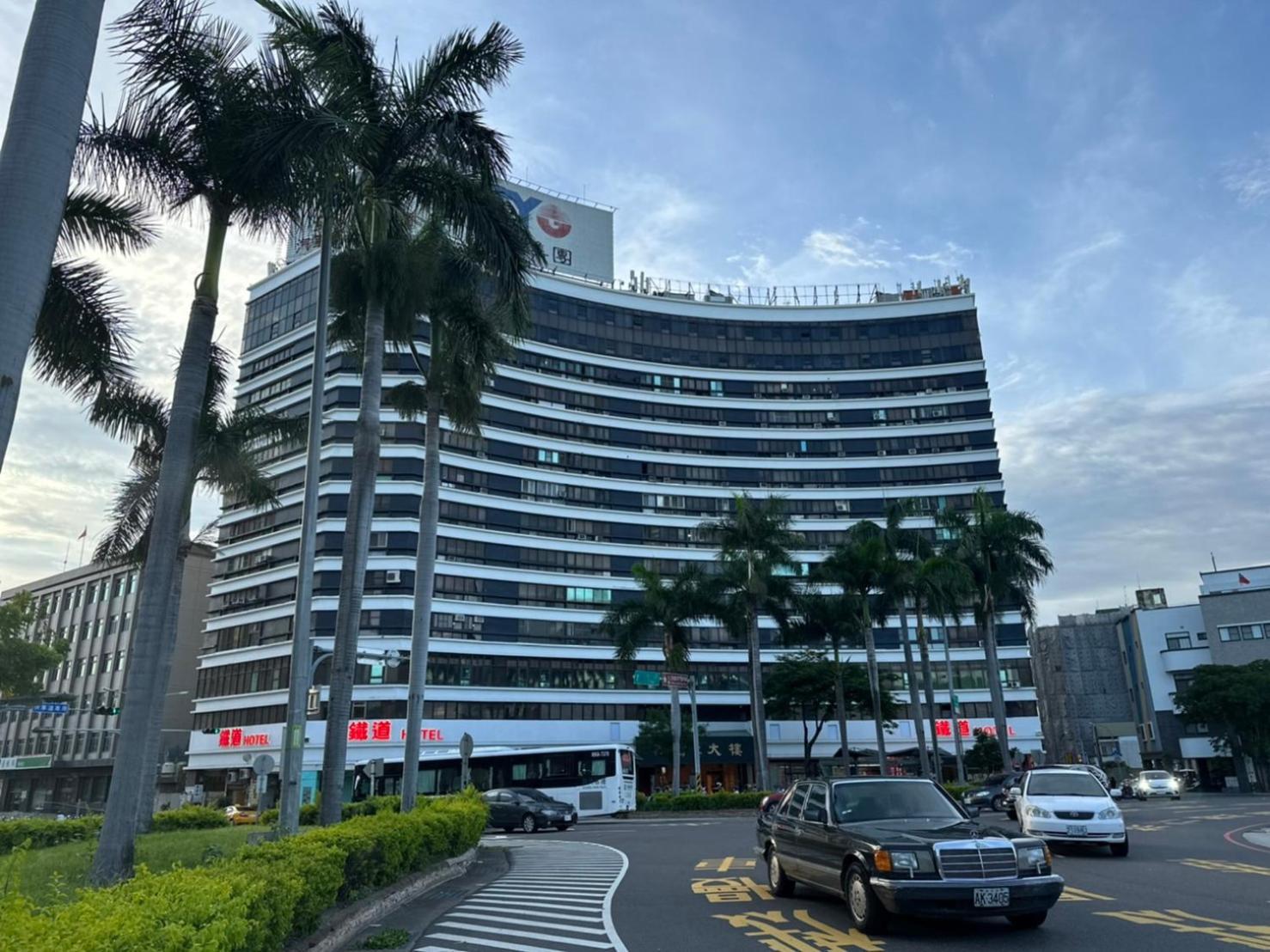 Lan Yin Tie Dao Hotel Тайнань Екстер'єр фото