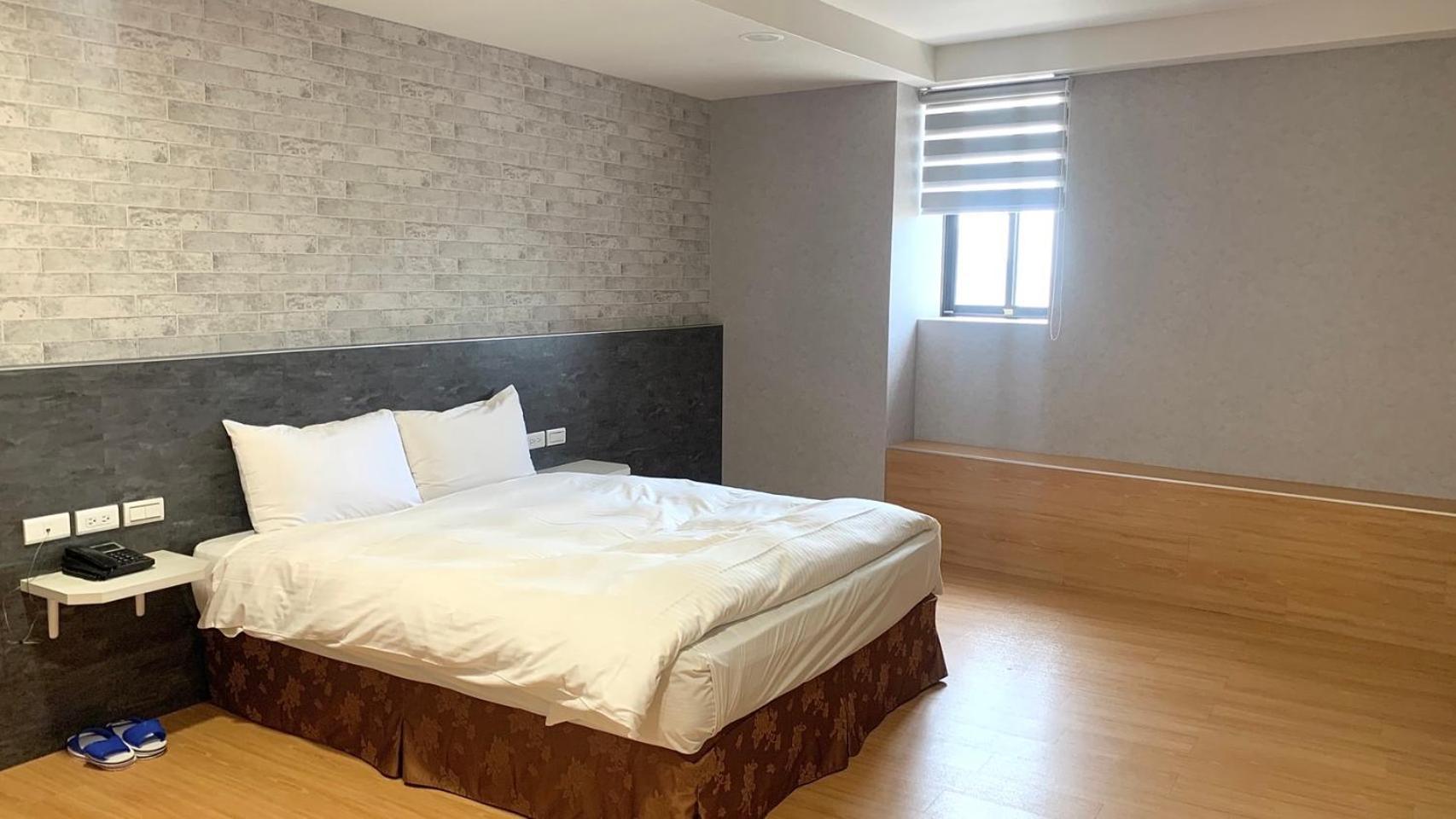 Lan Yin Tie Dao Hotel Тайнань Екстер'єр фото